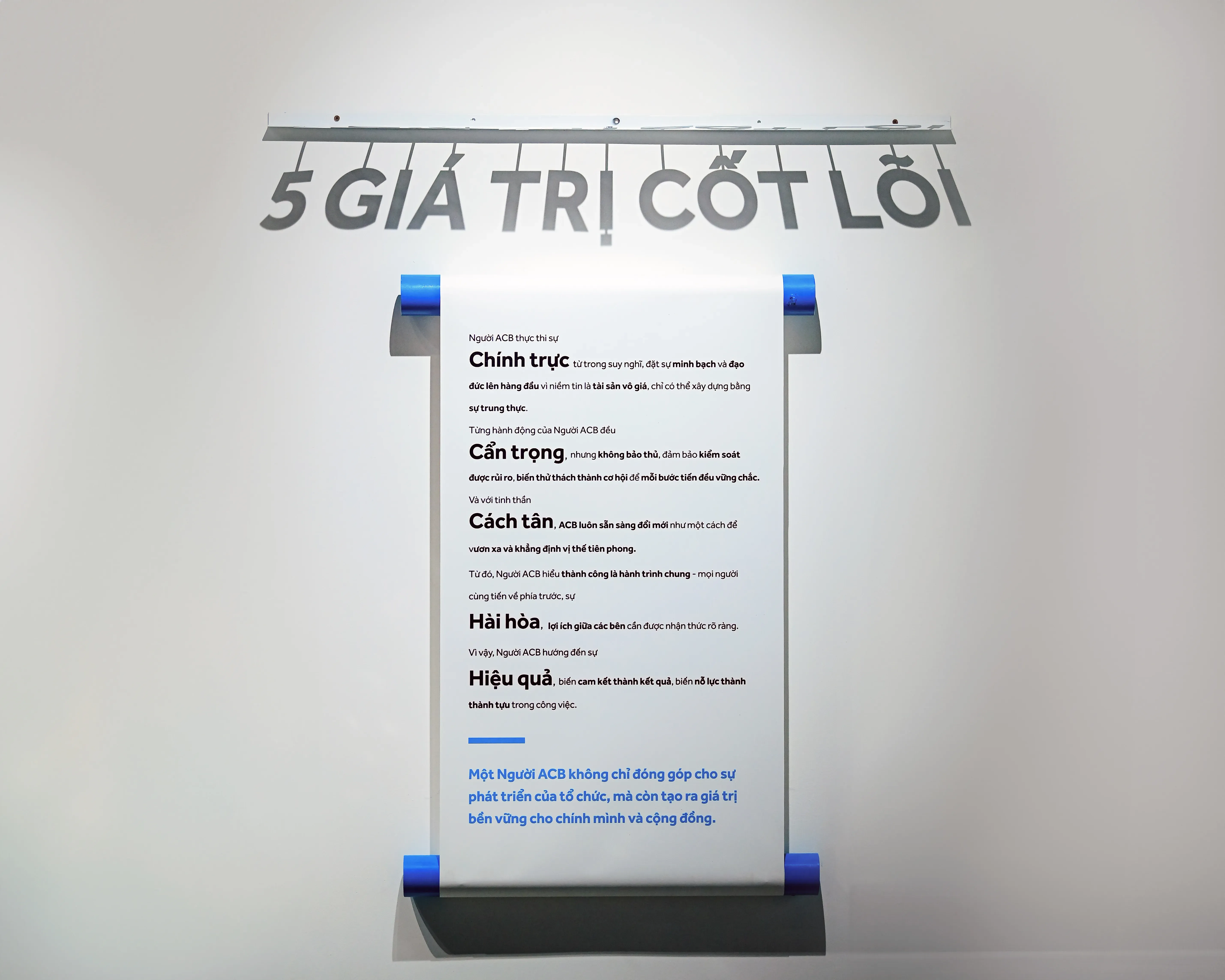 ACB-5-gia-tri-cot-loi.webp